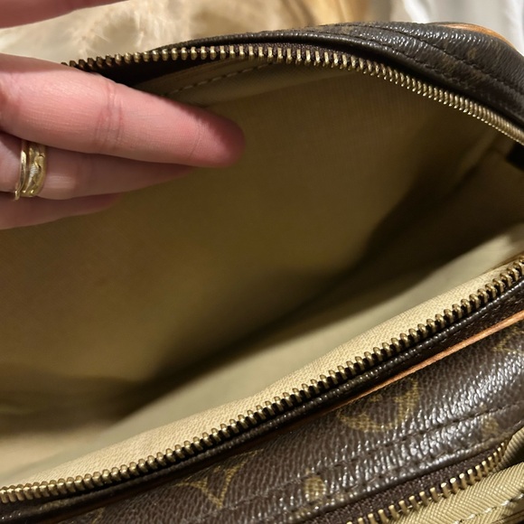 Louis Vuitton Dark Brown Monogram Messenger Bag - Picture 6 of 16